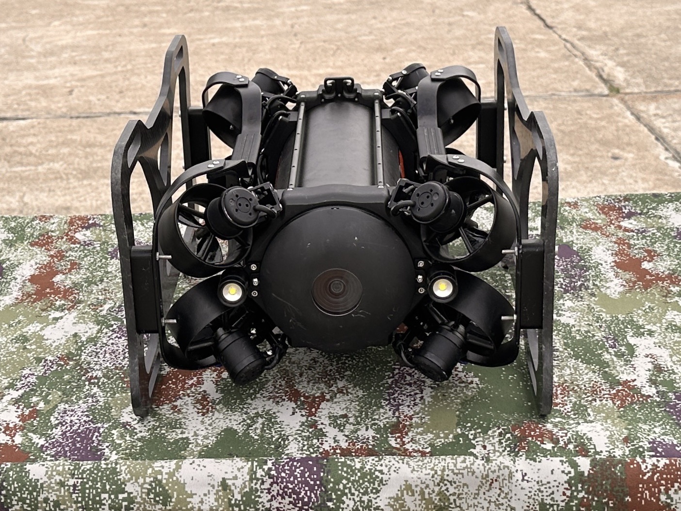 高瑞海工 ROV 水下检测作业实拍:2026年1月 · 辽宁葫芦岛 · 军港设施检测